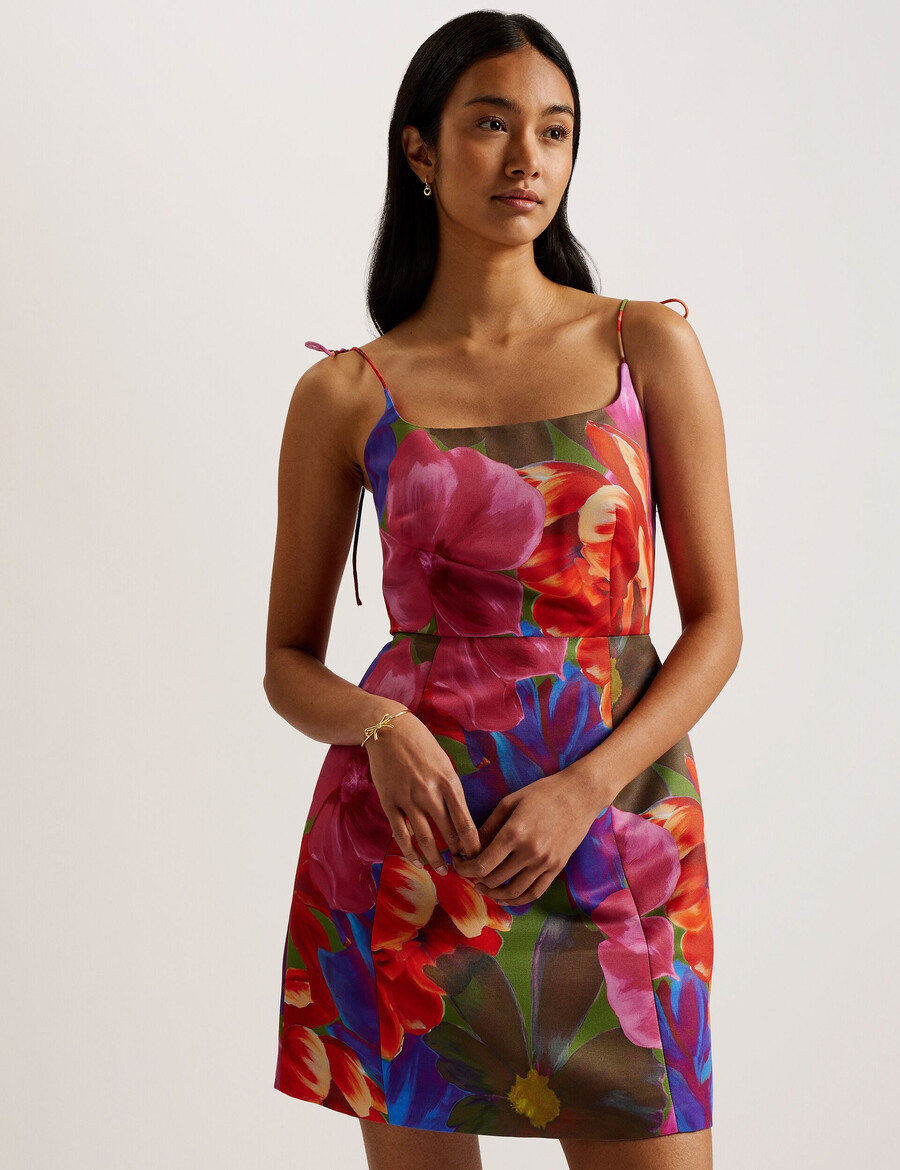 jyneen - mini haljina s printom i uskim steznikom