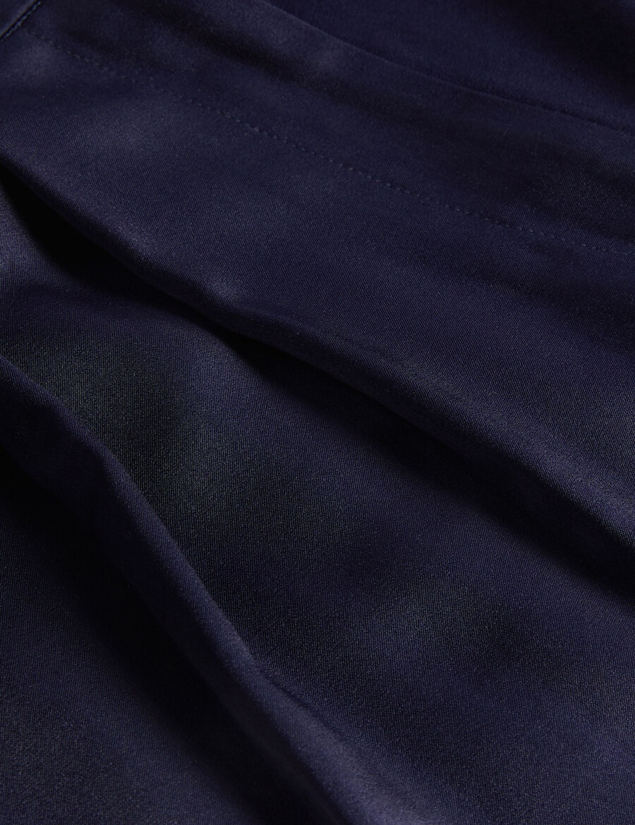 teerut - Široke hlače od satenskog kroja do koljena